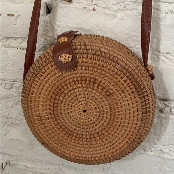 Small basket Purse - Picture 2 of 2